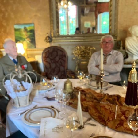 Chateau De Varennes エクステリア 写真