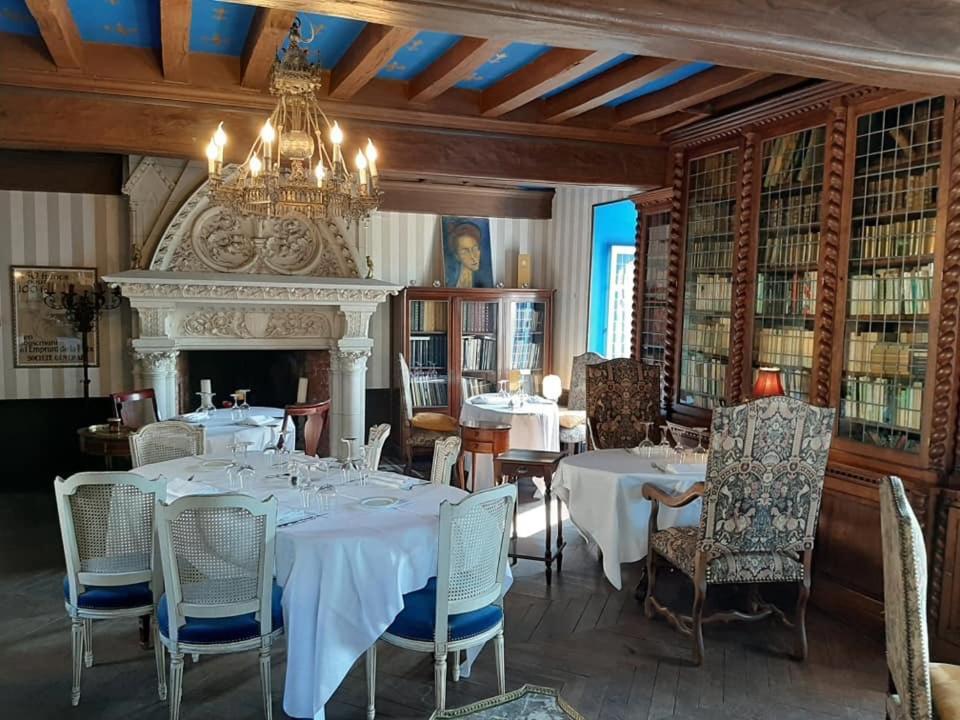Chateau De Varennes エクステリア 写真